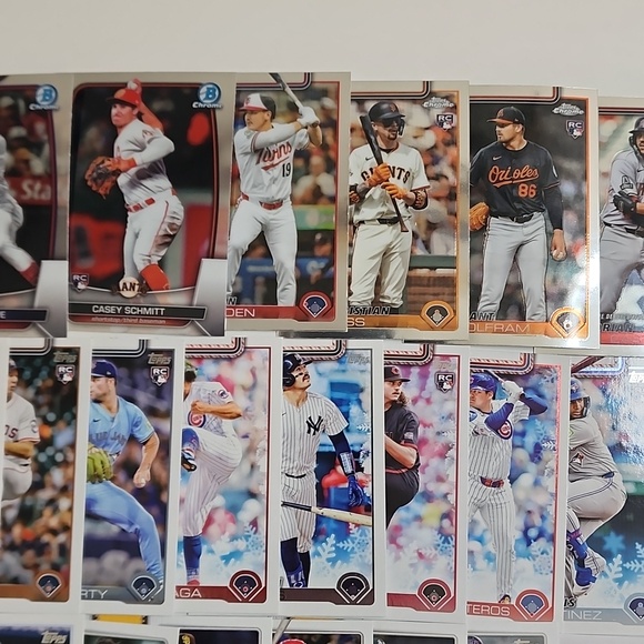 40 Rookie Baseball Card Lot - Picture 6 of 9